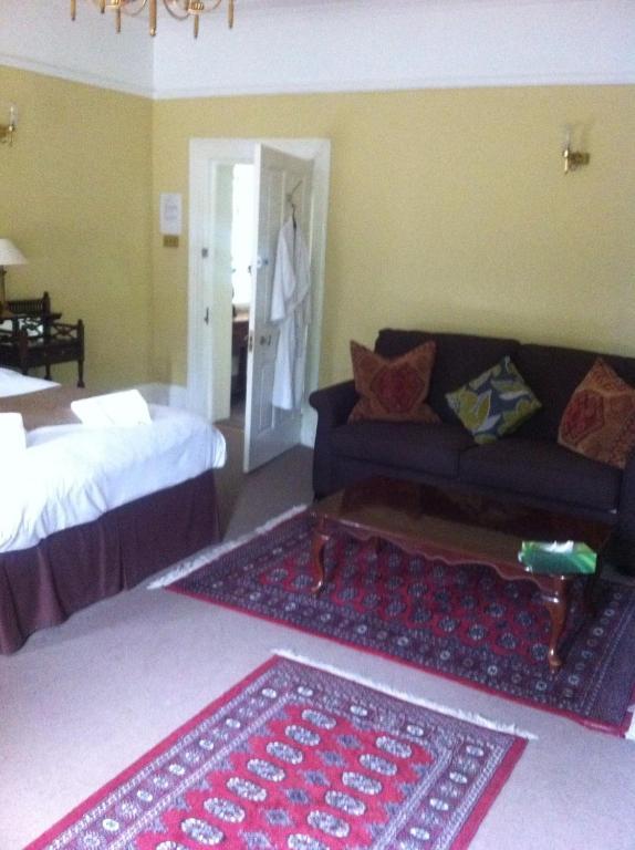 Harmondsworth Hall Guest House West Drayton  Room photo